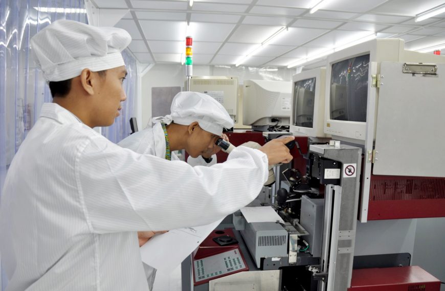 Diploma 3 Teknik Elektronika Manufaktur Polibatam, Penuhi SDM Di Industri Manufaktur di Kota Batam