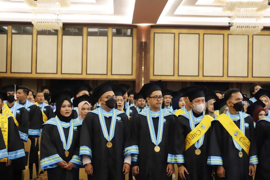 Poltek Batam Gelar Wisuda Tahun 2022 Ini Pesan Direktur Politeknik