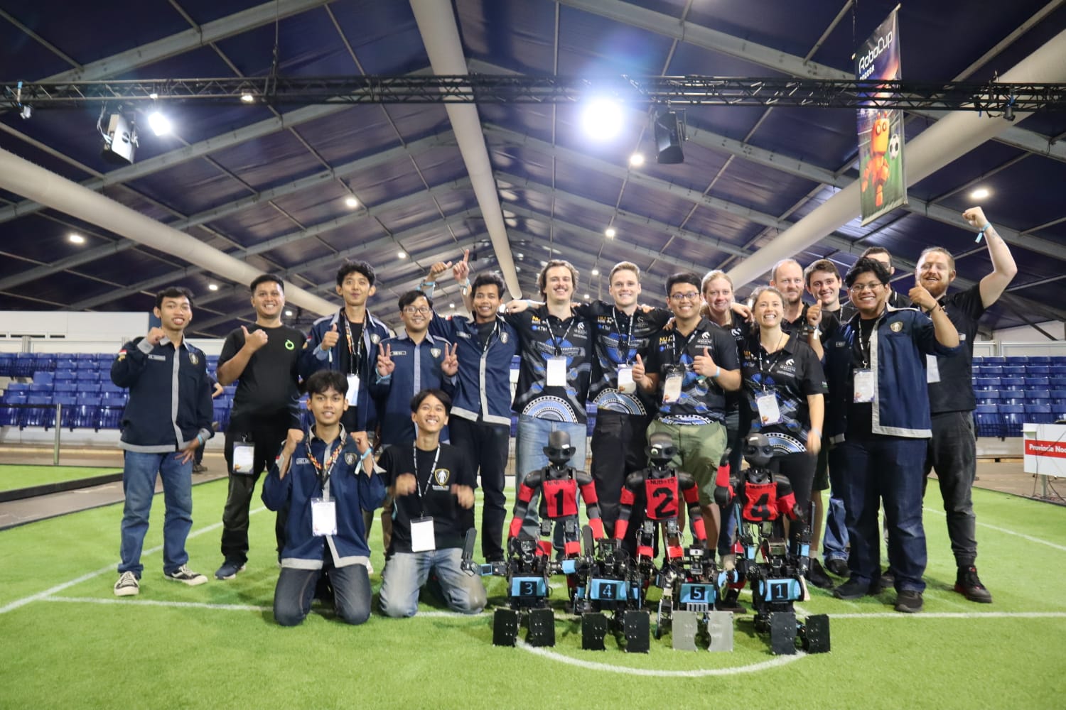 Tim Robot Polibatam Juara 3 Robosoccer Tingkat Internasional Tahun 2024 di Belanda