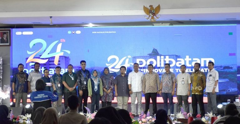 Polibatam Gelar Leaders Talk 2024 : Inovasi Teknologi Untuk Efisiensi Dan Keberlanjutan