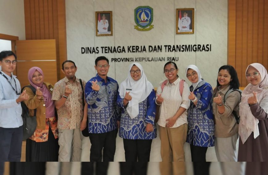 Kunjungan Tim Peneliti Program Berdikari Ke Dinas Tenaga Kerja dan Transmigrasi Provinsi Kepri