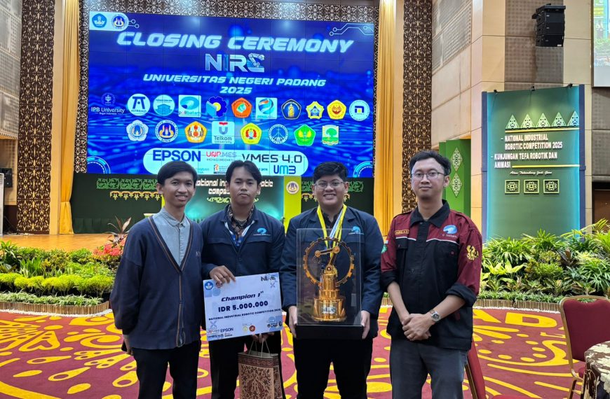 Polibatam Raih Juara Umum di National Robotics Industrial Competition 2025 (NIRC 2025)