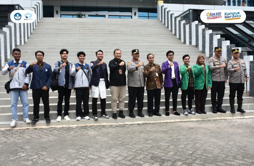 Polda Kepri Gelar Bakti Sosial Bersama Mahasiswa Polibatam Jelang Ramadhan 1446 H