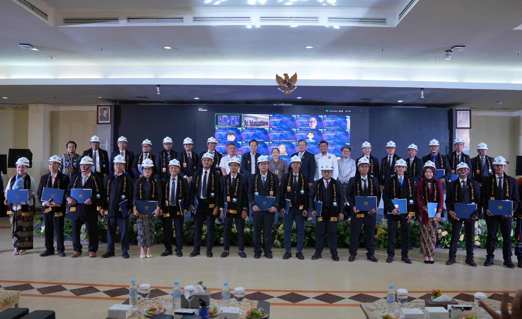 Polibatam Lantik 39 Insinyur Profesional Angkatan Ke-5